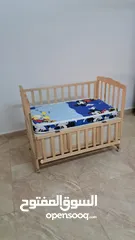  1 تخت اطفال مع فرشه للبيع