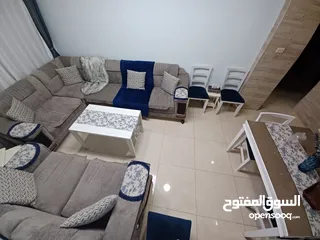  9 طقم كورنر جديد مع طاولة سفرة مستعملة