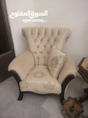  4 طقم كنب + سفره للبيع