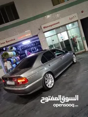  7 BMW e39 530i