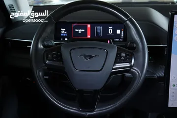  8 Ford Mustang Mach e 2021 premium