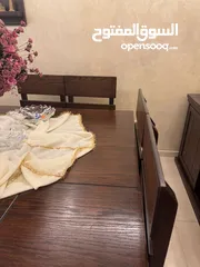  9 طاولة سفرة مع 6 كراسي ودرسوار
