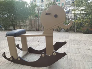  1 الفيل الهزاز لعبه لطفلك 730جنيه قابل للتفاوض