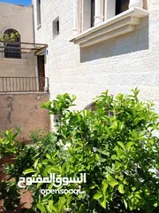 8 فيلا للبيع  البيادر قرب مسجد حسين خوجا في ارقى المناطق اول بدايه ابو السوس مقبل مشروع الجامعه الجديد