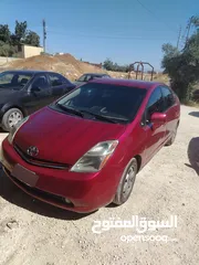  4 تويوتا بريوس للبيع بحاله ممتازه مرخصه لشهر 1 /2026  السياره مكانيك منفوض