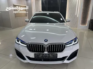  1 BMW 530e 2022 iPerformance plug in hybrid M  kit
