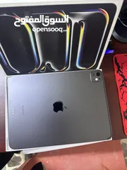  1 ايباد M4 PRO مستعمل شي بسيط كمبيوتر كيمنك مع كامل اغراضو ستعمل 3اشهر
