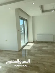  2 شقة اخير مع روف للبيع في خلدا