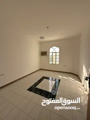  13 فيلا راقية في الخوض السابعة تصلح للاستثمار A Spacious and Luxurious Villa for Rent and investment