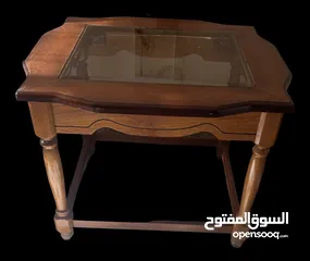  7 طقم طاولة وسط لغرفة جلوس مع طربيزات جانبية