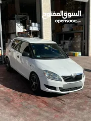  1 سكودا فابيا 2014 جير اصل براايفت للبيع