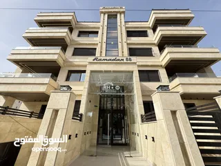  3 شقة مميزة باجمل مناطق النخيل مساحة221م طابق اول بتشطيبات مميزة