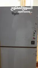  2 ثلاجة للبيع يوجد بها عطل