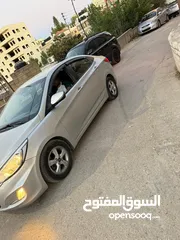  2 هونداي اكسنت 2015 اتوماتيك. ديزل تعليم سياقة للبيع