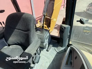  8 حفاره JCB باكو لودر نوع كتر بلو