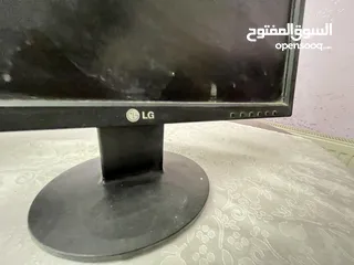  4 شاشات ال جي للبيع