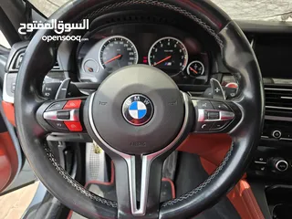  2 BMW M5 expat used