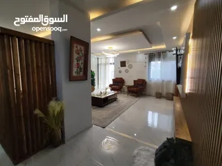  3 شقة سوبر ديلوكس للبيع – بيتونيا  قرب الطوارئ