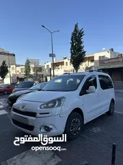  2 بيجو بارتنر ترخيص وانتاج 2015 بحالة الوكالة دهان الشركة
