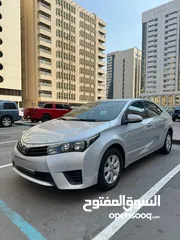  3 Toyota Corolla 2.0 2014