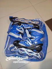  13 بوت عجال (سكيت - skate ) مستعمل لمده بسيطه  مع شنطة السكيت  مناسب من نمره 39 - 43 / يتوسع.