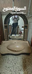  1 مغسله مع مرايا