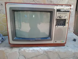  4 تلفزيون قديم بحال جيده عدد2