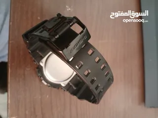  3 ساعة جي شوك بحاله ممتازه للبيع