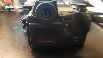  6 Olympus digital SLR Camera
