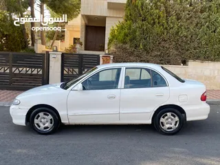  1 هيونداي اكسنت 1999 اتماتيك صندوق بحاله ممتازه استعمال شخصي من الحره