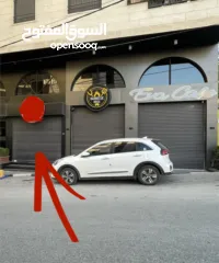  1 محل للايجار على الشارع مباشرة دفة واحدة