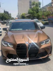 1 BMW 330e plug إن