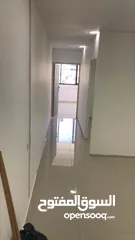  6 مكتبين جنب بعض