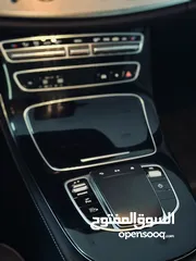  6 Mercedes E220