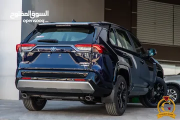  7 الان لدى شركة العلامة الذهبية لتجارة السيارات    Toyota Rav4 2024 XLE AWD Black Edition