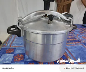  8 طنجرة ضغط 5 لتر