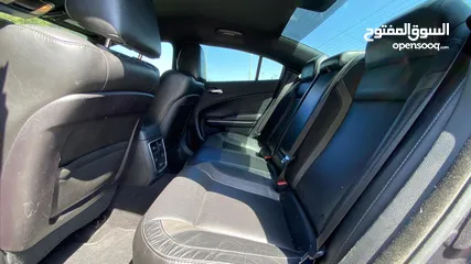  9 Dodge Charger 3.6L SXT 2019