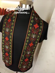  16 كاب مطرز ،طواقي مطرزه ،طواقي تخرج مطرزه ،وشاحات مطرزه ،تيشرتات مطرزه ،هودي مطرزه