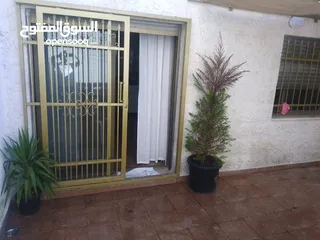 9 A studio for rent, furnished with luxury furniture, in the Umm Al-Summaq area, behind Mecca Mall