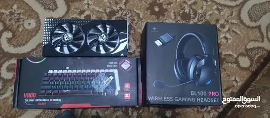  2 سماعة و كيبورت و كرت شاشة RX580 8GB للبيع