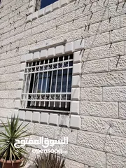  4 بيت طابقين للبيع