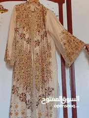  1 فستان شك 25دينار