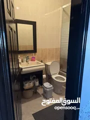  13 شقة للبيع طابق ثالث بمنطقة السابع بسعر مغري جدا
