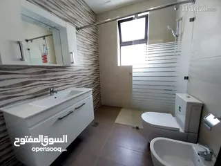  4 شقة غير مفروشة للإيجار 360م2 ( Property 12671 ) سنوي فقط