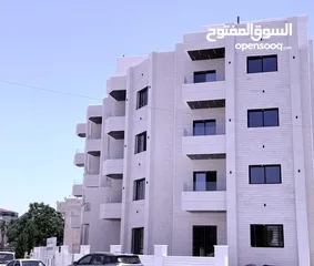  2 شقة مميزة موقع مميز