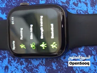  8 Smart Watch Black, top condition