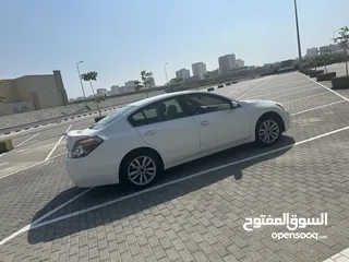  1 Nissan Altima 2011