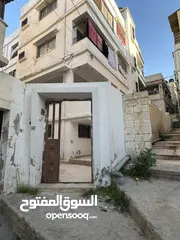  3 شقتين للبيع (أرضي + تسوية)  الزرقاء حي رمزي في منطقة حيوية جداً