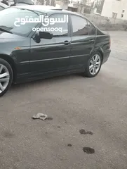 14 للبيع Bmw e46 2004  لون اخضر زيتي بجننن مع فتحة  دهان جديد السيارة كرتونة
