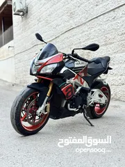  7 Aprilia tuono v41100cc rr  دراجه مميزه جدا تصنيف ستريت  قويه جدا 1100 سيسي  مرخصه ممشى قليل جدا جدا